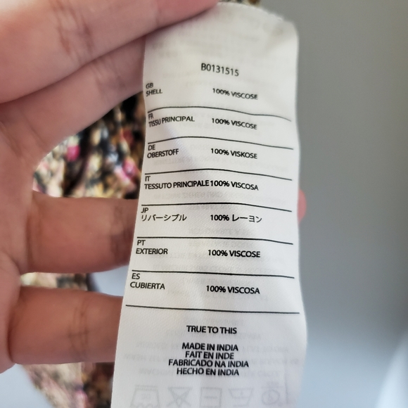 Volcom floral asymmetrical tunic top - Picture 7 of 9